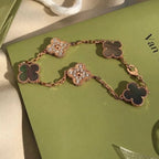 [⭐Shinejoy] CLOVER 5 MOTIF GRAY MOP BRACELET COLLECTION