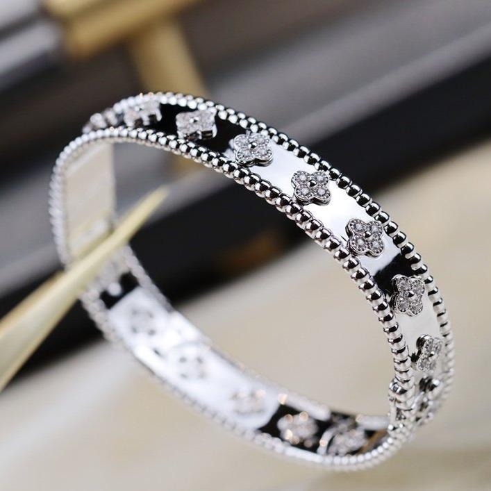 [Marin]CLOVER BRACELET 8MM DIAMONDS