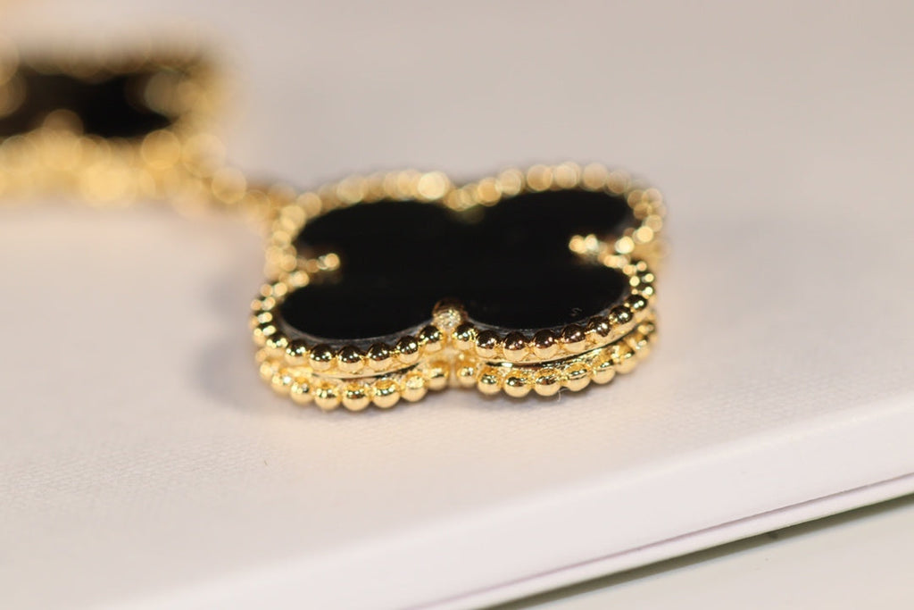[Marin]CLOVER EARRINGS GOLD ONYX MOP 3 MOTIF