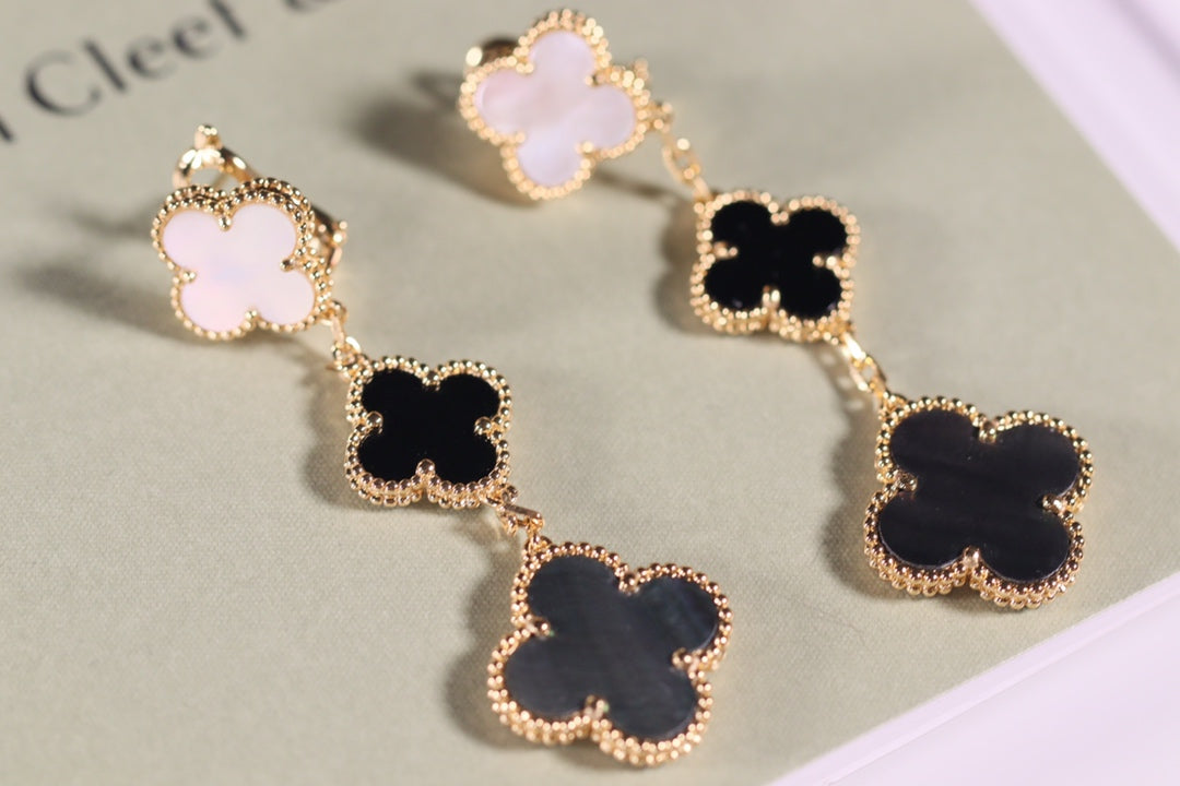 [Marin]CLOVER EARRINGS GOLD ONYX MOP 3 MOTIF