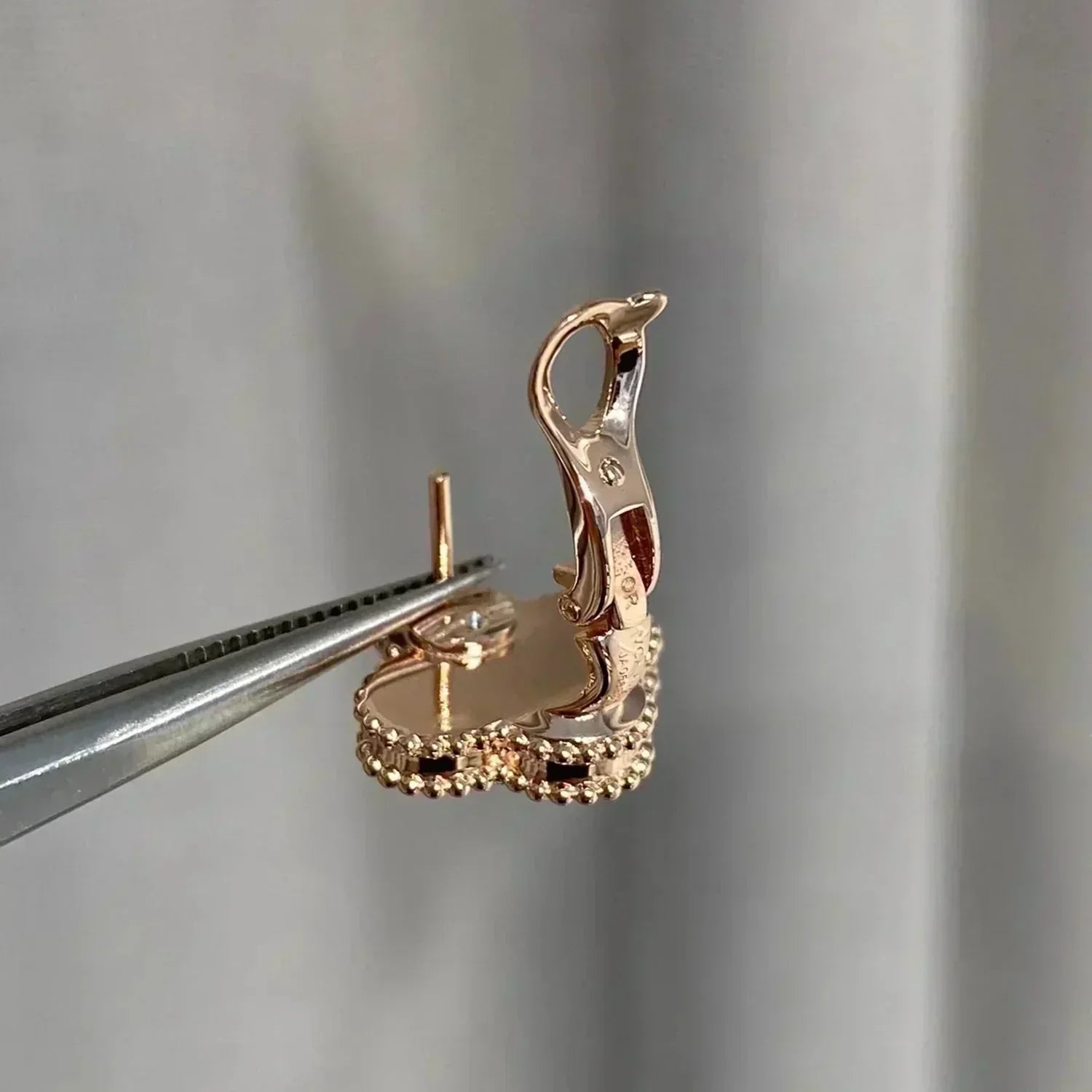 [Marin]BOUCLES D'OREILLES CLOVER MEDIUM 1 MOTIFS NŒUD PAPILLON ROSE DIAMANT