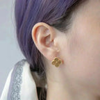 [Marin]CLOVER MEDIUM 1 MOTIFS LASER EARRINGS