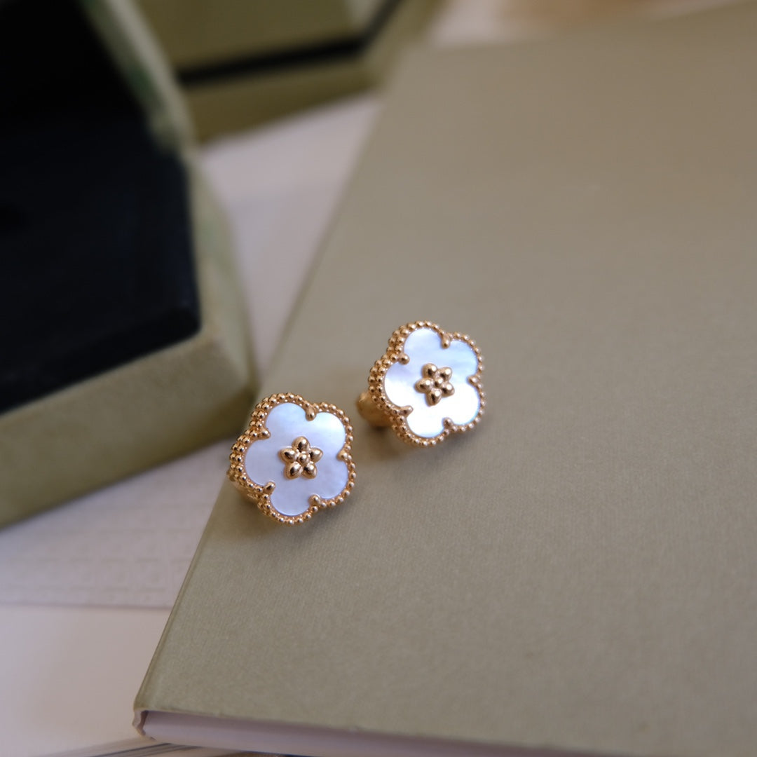 [Marin]LUCKY PINK GOLD WHITE MOP EARRINGS