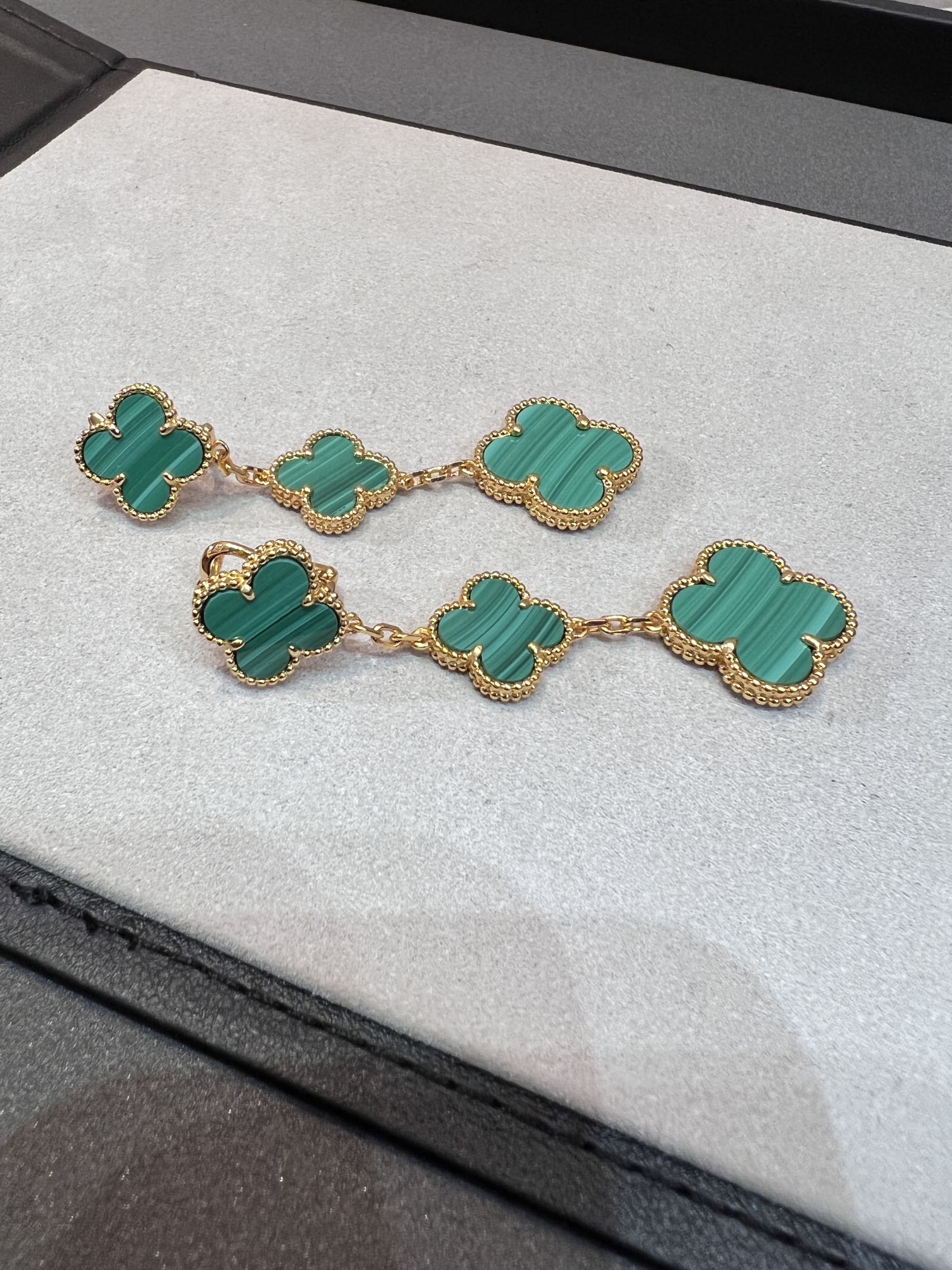 [Marin]CLOVER MALACHITE 3 MOTIFS GOLD