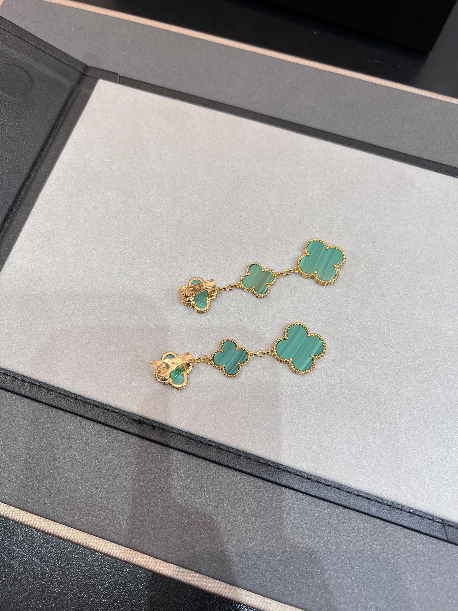 [Marin]CLOVER MALACHITE 3 MOTIFS GOLD