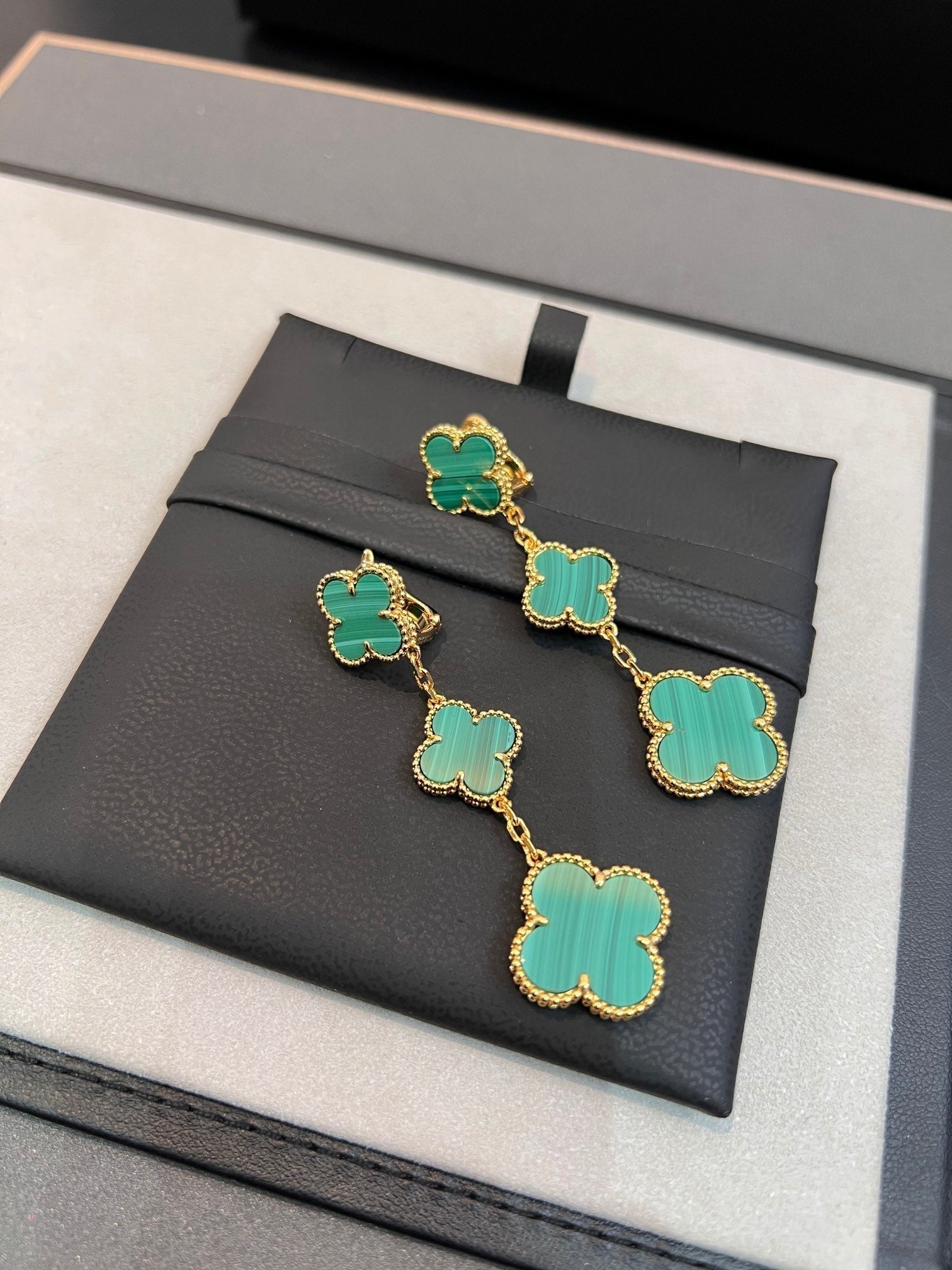 [Marin]CLOVER MALACHITE 3 MOTIFS GOLD