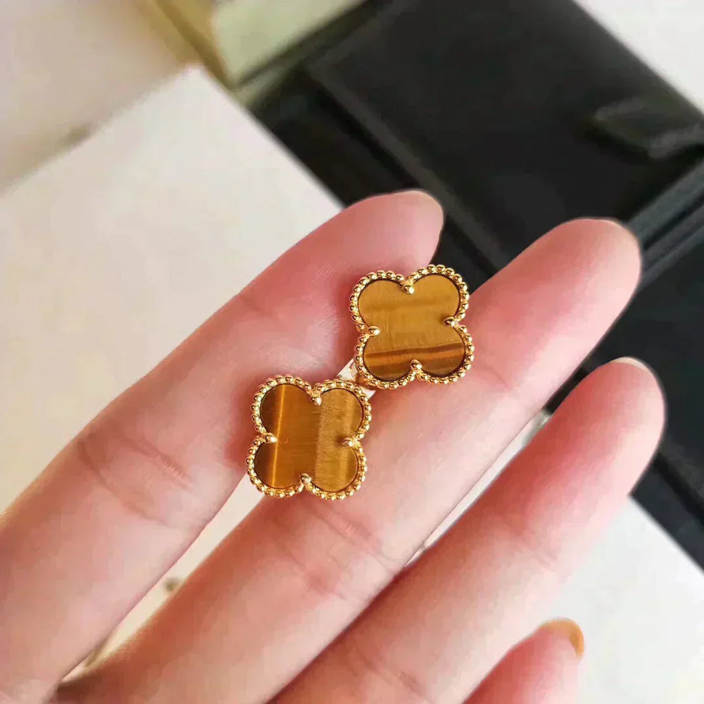 [Marin]CLOVER MEDIUM 1 MOTIFS TIGER EYE EARRINGS