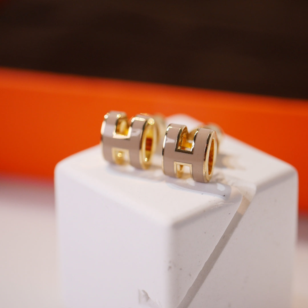 [Marin]MINI POP H GOLD EARRINGS GREY
