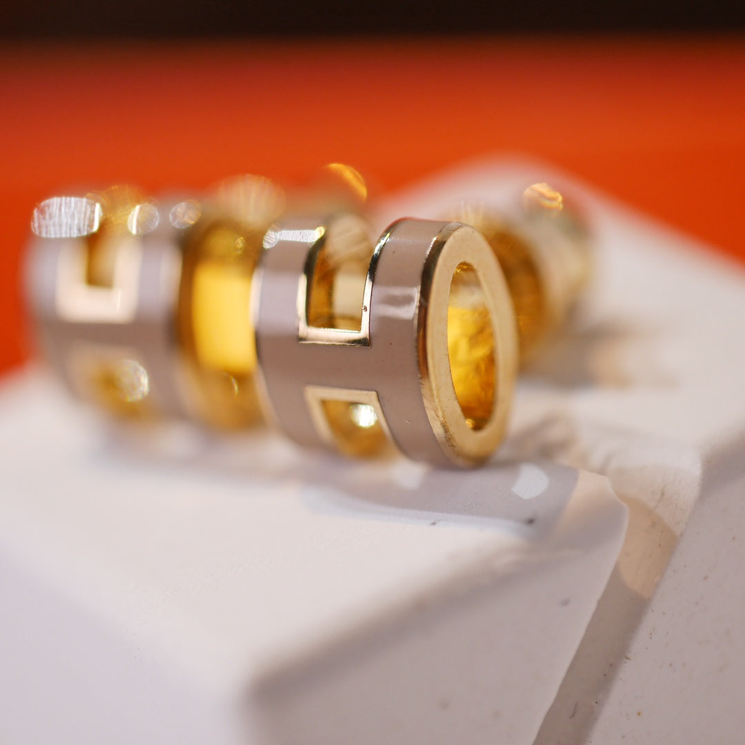 [Marin]MINI POP H GOLD EARRINGS GREY