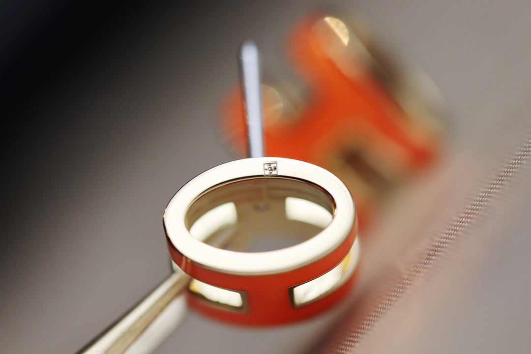 [Marin]MINI POP H EARRINGS ORANGE