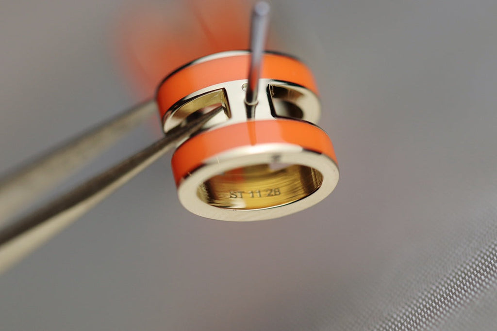 [Marin]MINI POP H EARRINGS ORANGE