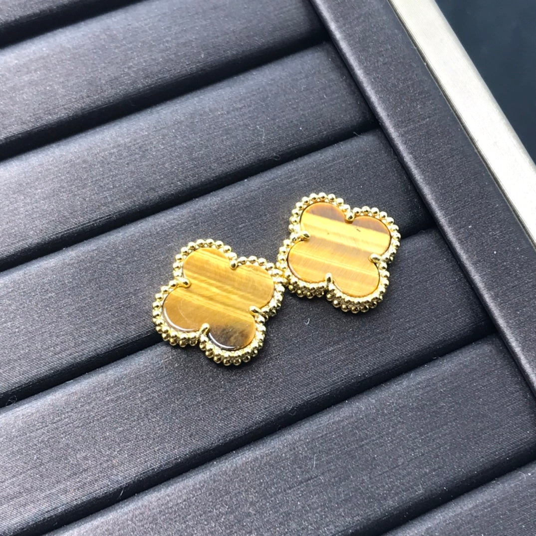 [Marin]CLOVER MEDIUM 1 MOTIFS TIGER EYE EARRINGS