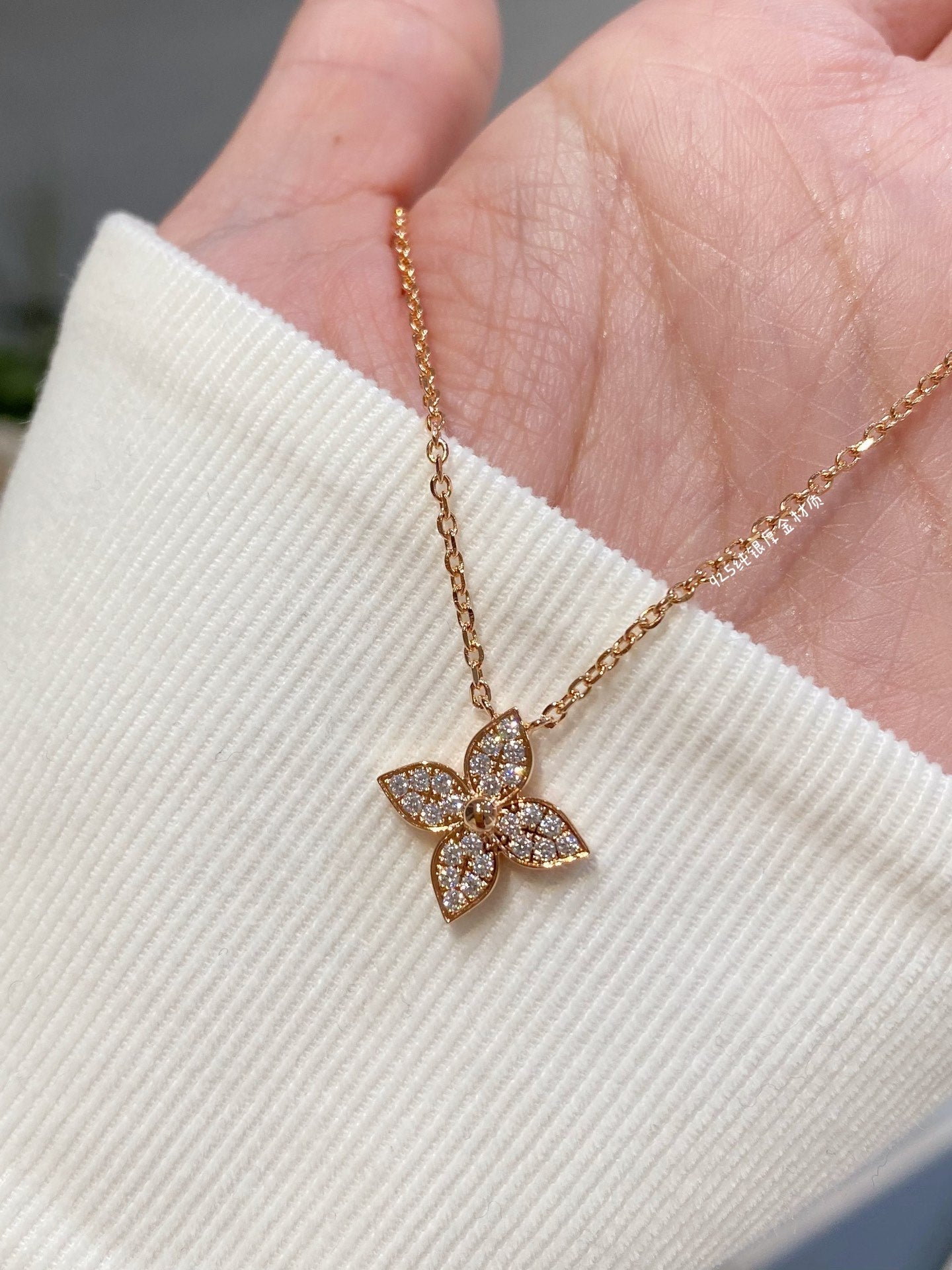 [Marin]STAR DIAMOND NECKALCE