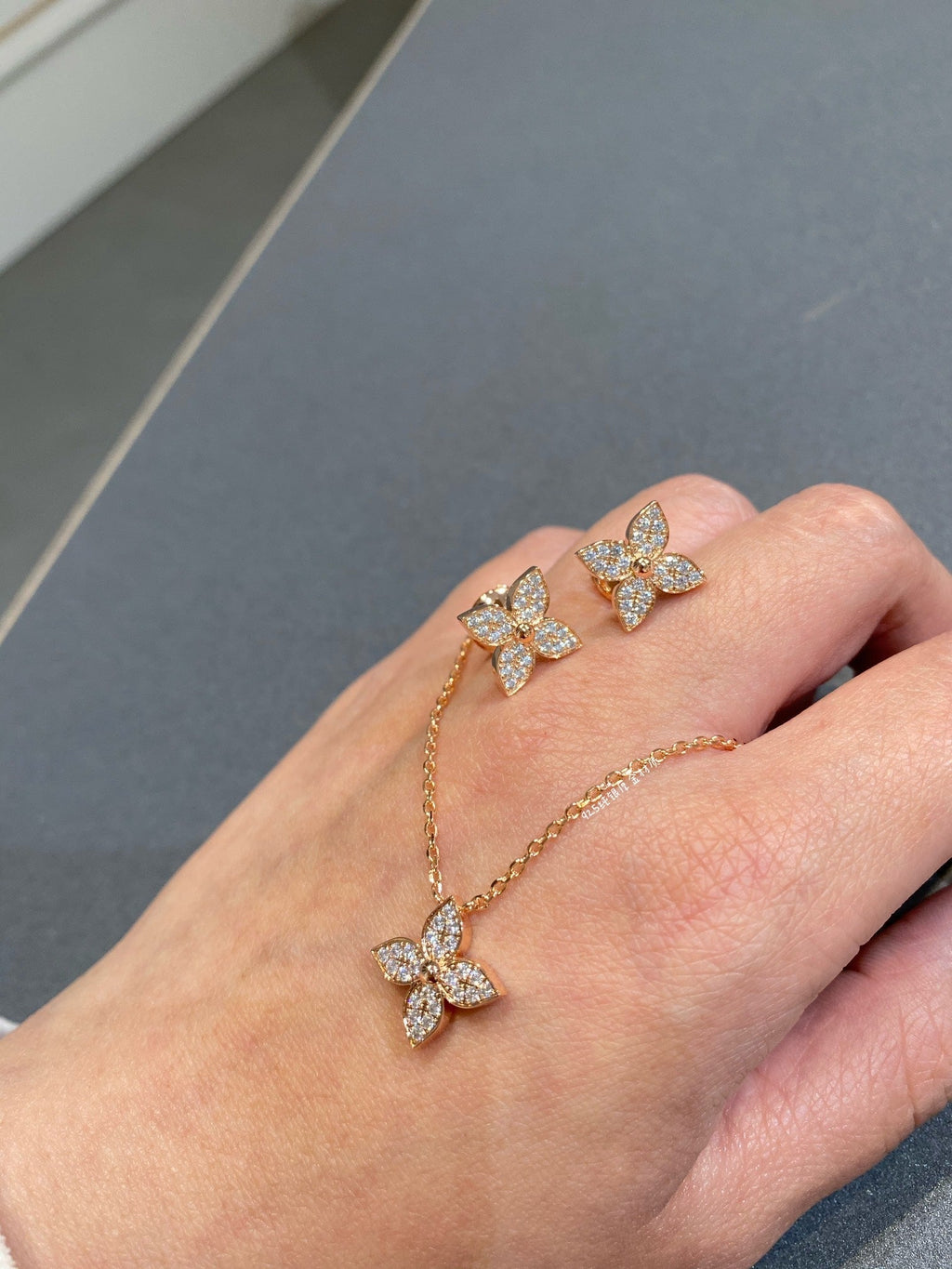 [Marin]STAR DIAMOND NECKALCE