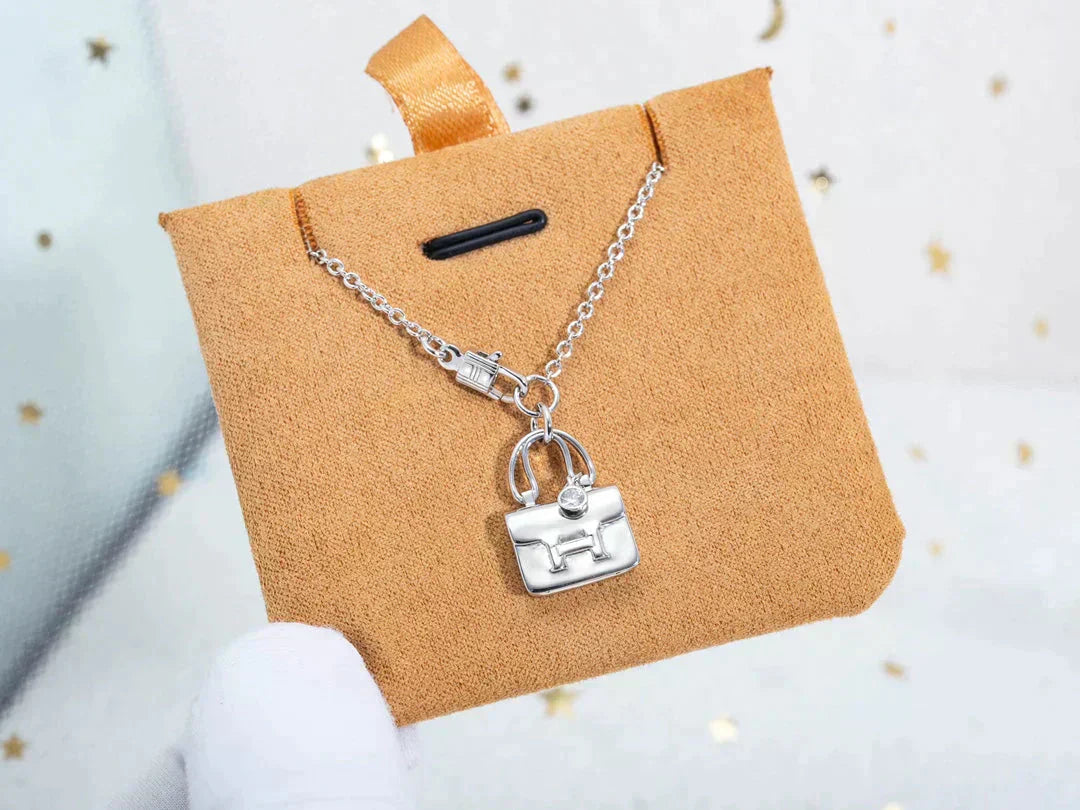 [Marin]AMULETTE PEDANT SILVER NECKLACE