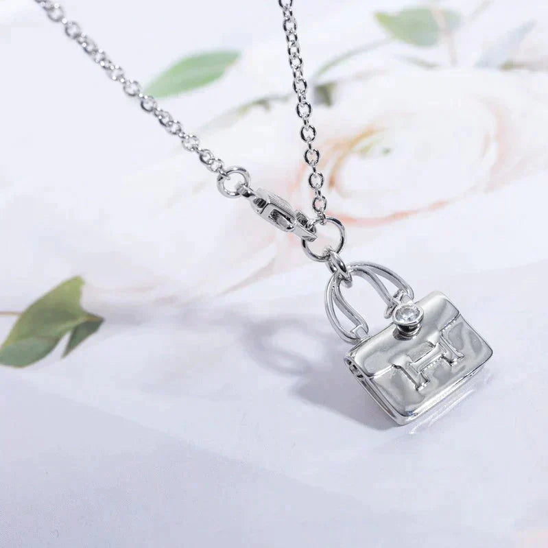 [Marin]AMULETTE PEDANT SILVER NECKLACE
