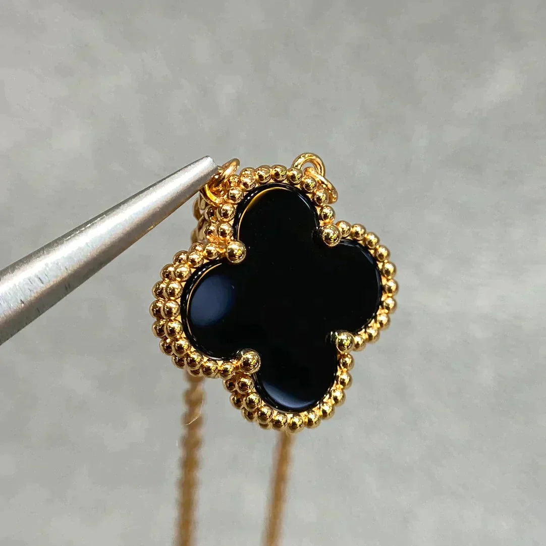 [Marin]CLOVER 15MM BLACK ONYX SINGLE FLOWER NECKLACE