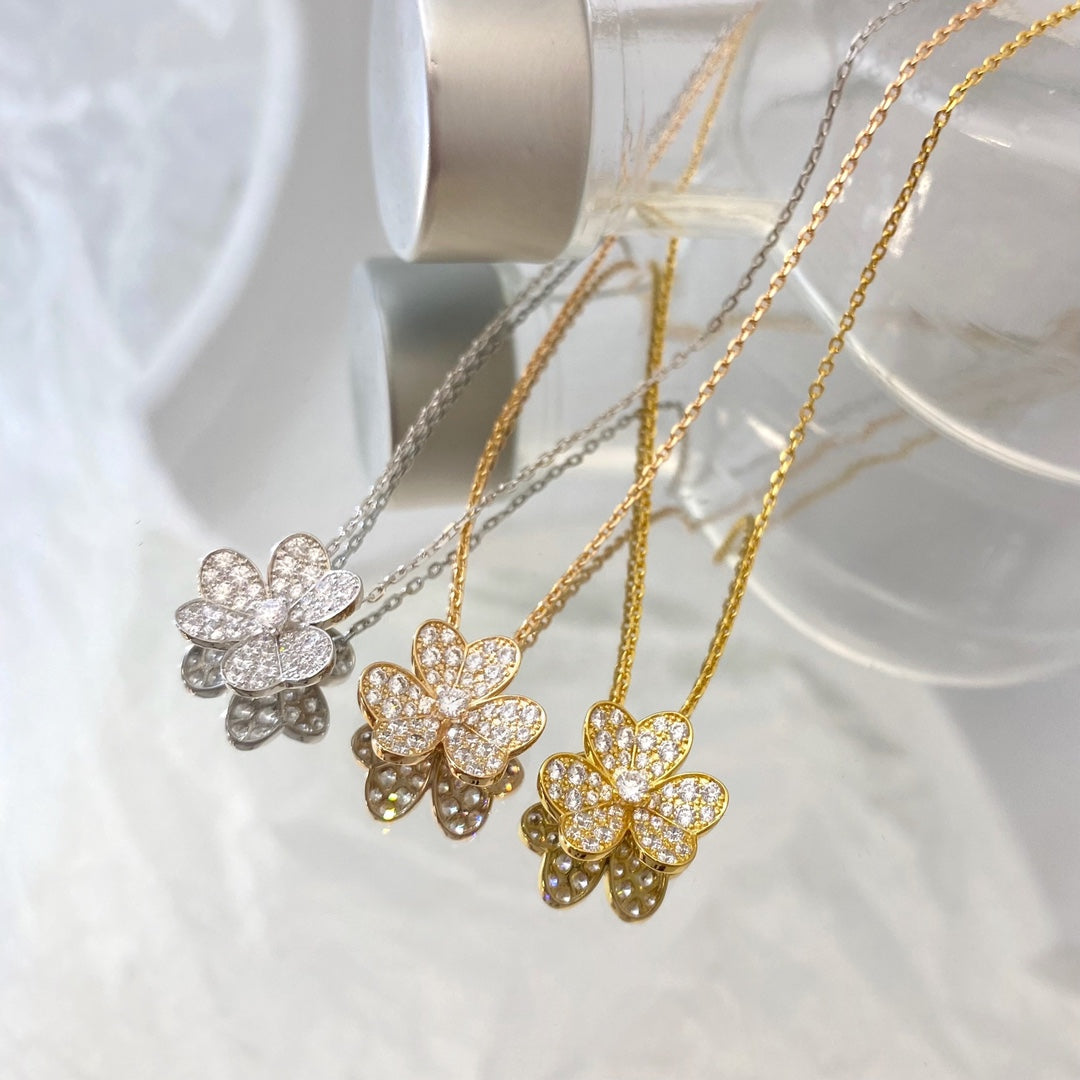 [Marin]FLOWER DIAMOND NECKLACE
