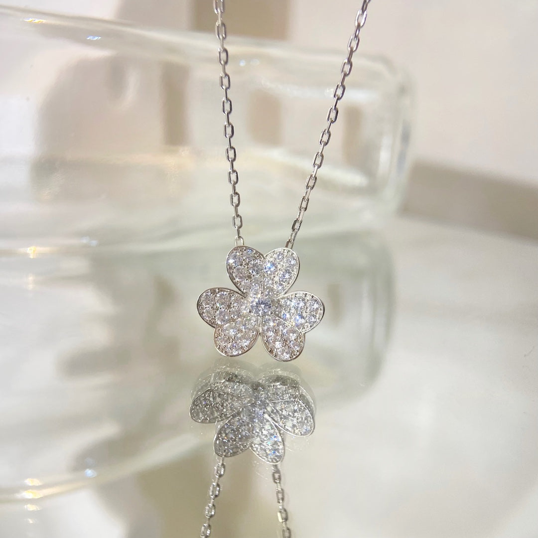 [Marin]COLLIER FLEUR DIAMANT