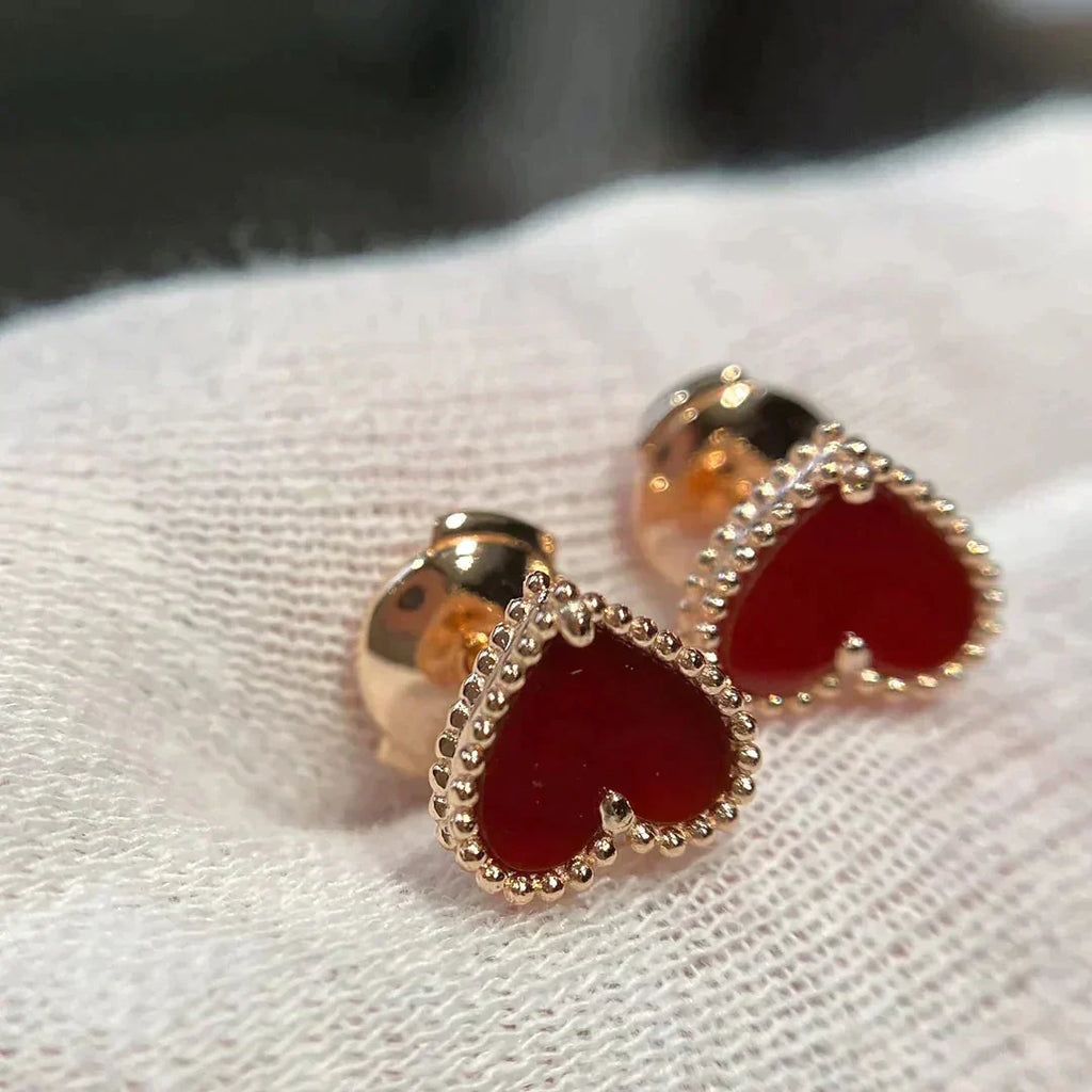 [Marin]HEART CARNELIAN STUD EARRINGS