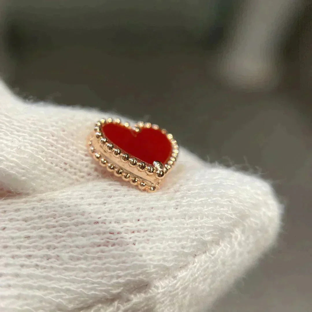 [Marin]HEART CARNELIAN STUD EARRINGS