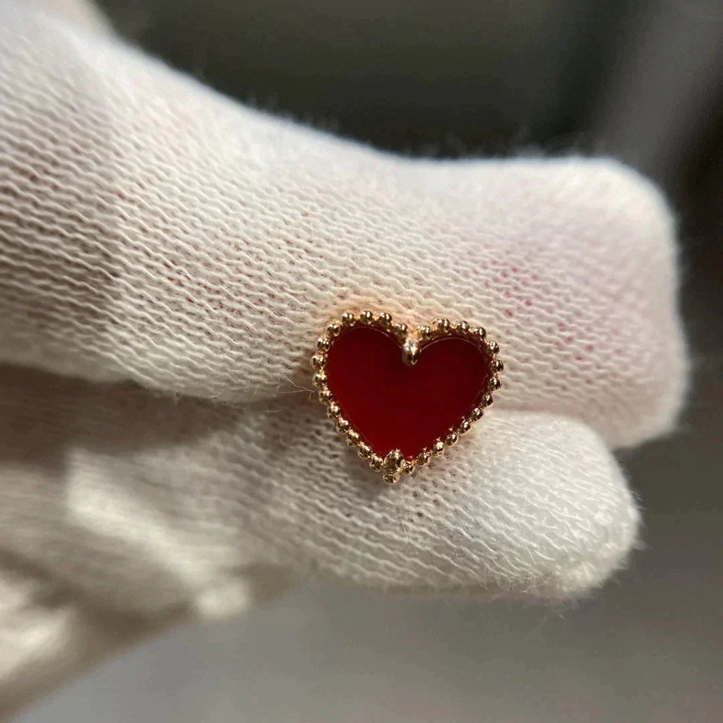 [Marin]HEART CARNELIAN STUD EARRINGS