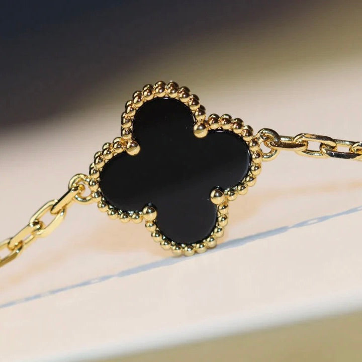 [Marin]CLOVER 20 MOTIFS ONYX NECKLACE