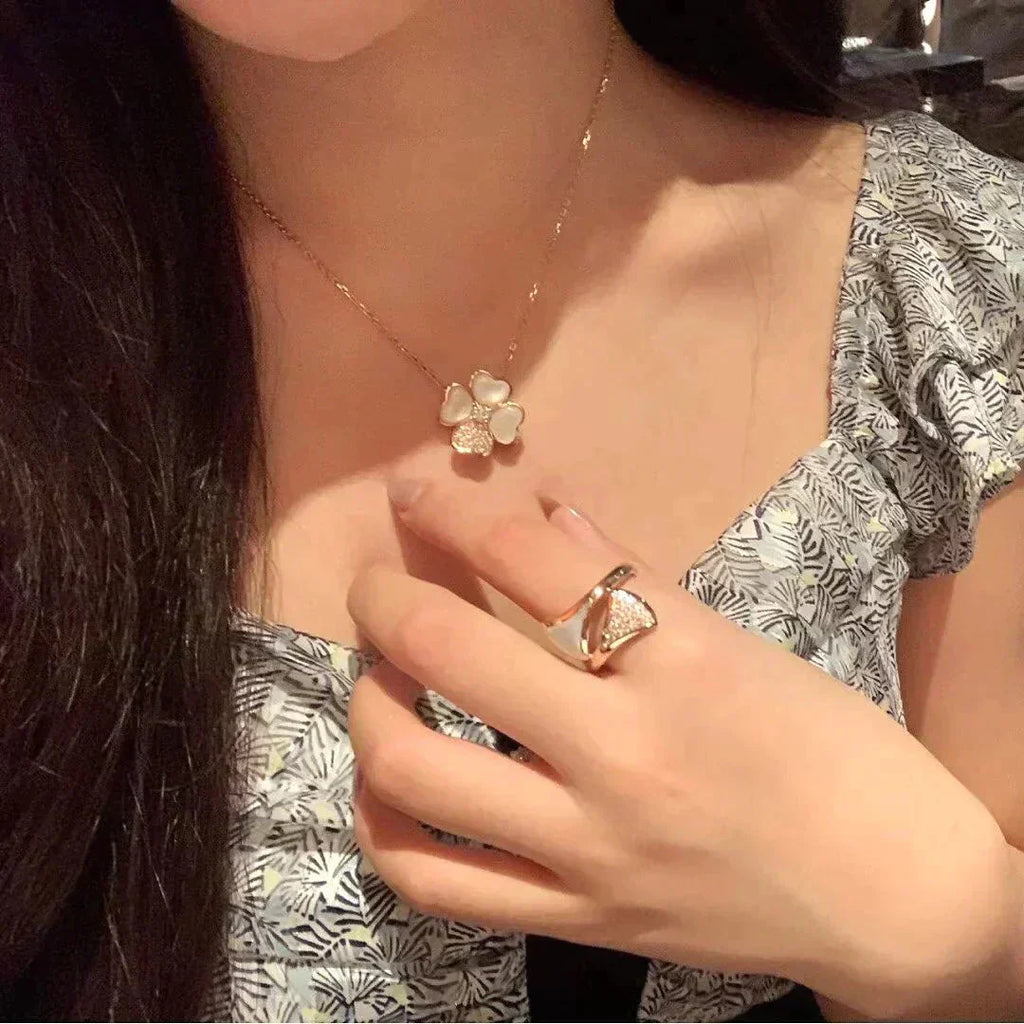 [Marin]CLOVER MOP DIAMOND ROSE GOLD NECKLACE