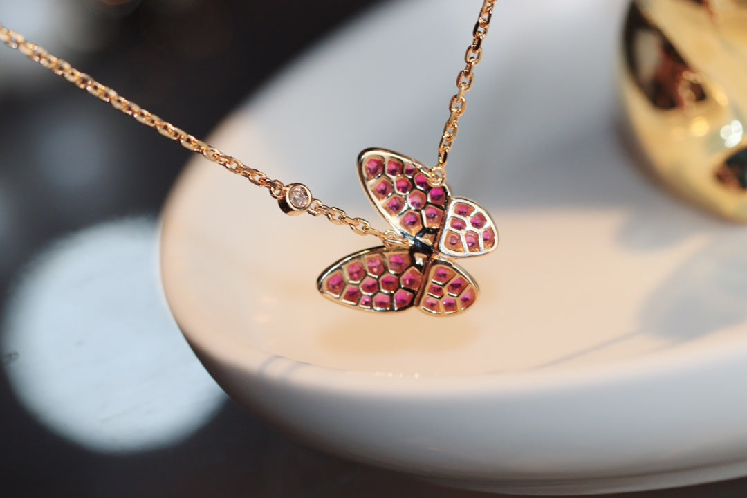 [Marin]BUTTERFLY RED DIAMOND ROSE GOLD NECKLACE