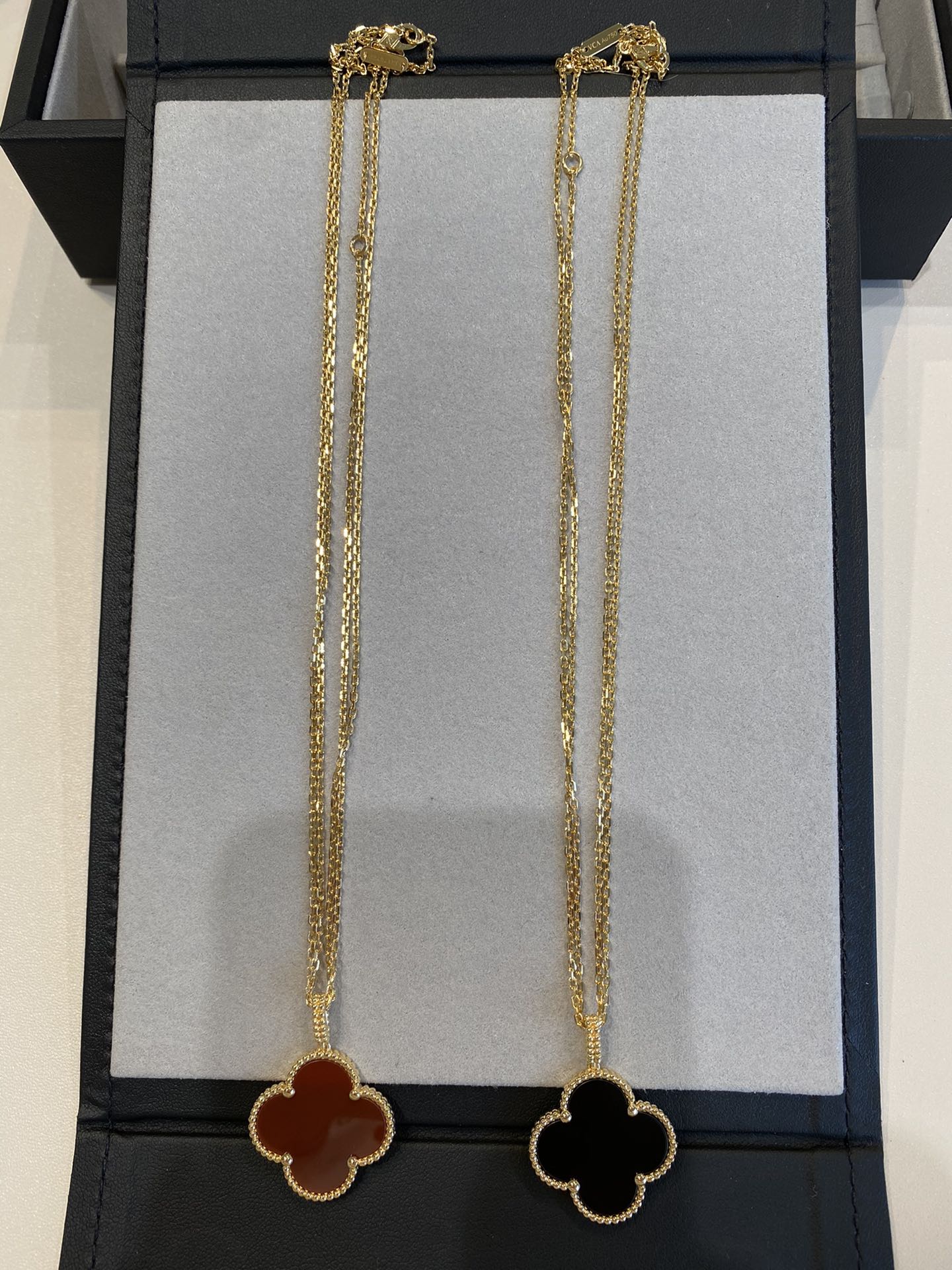 [Marin]CLOVER 25MM NECKLACE GOLD CARNELIAN