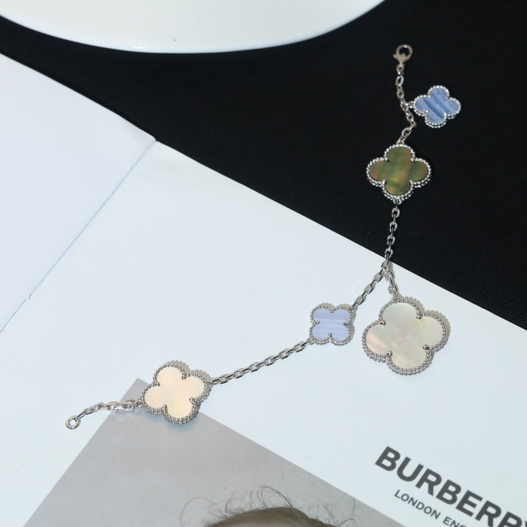 [Marin]CLOVER BRACELET 5 MOTIFS MOP CHALCEDONY SILVER