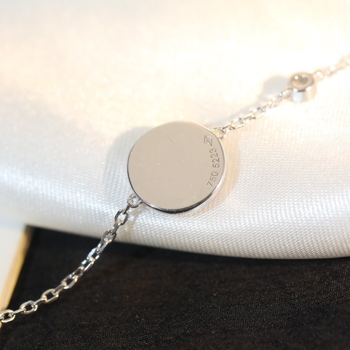 [Marin]SUN MOTIF PINK MOP SILVER BRACELET