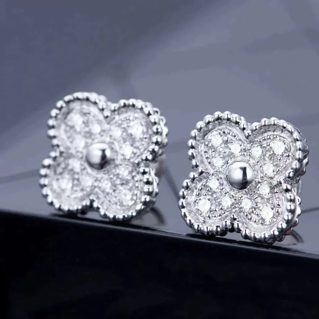 [Marin]CLOVER 1 MOTIFS DIAMOND STUD EARRINGS SILVER