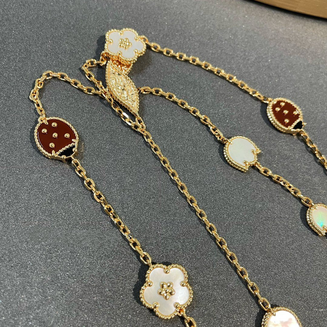 [Marin]LUCKY SPRING 15 MOTIFS GOLD NECKLACE