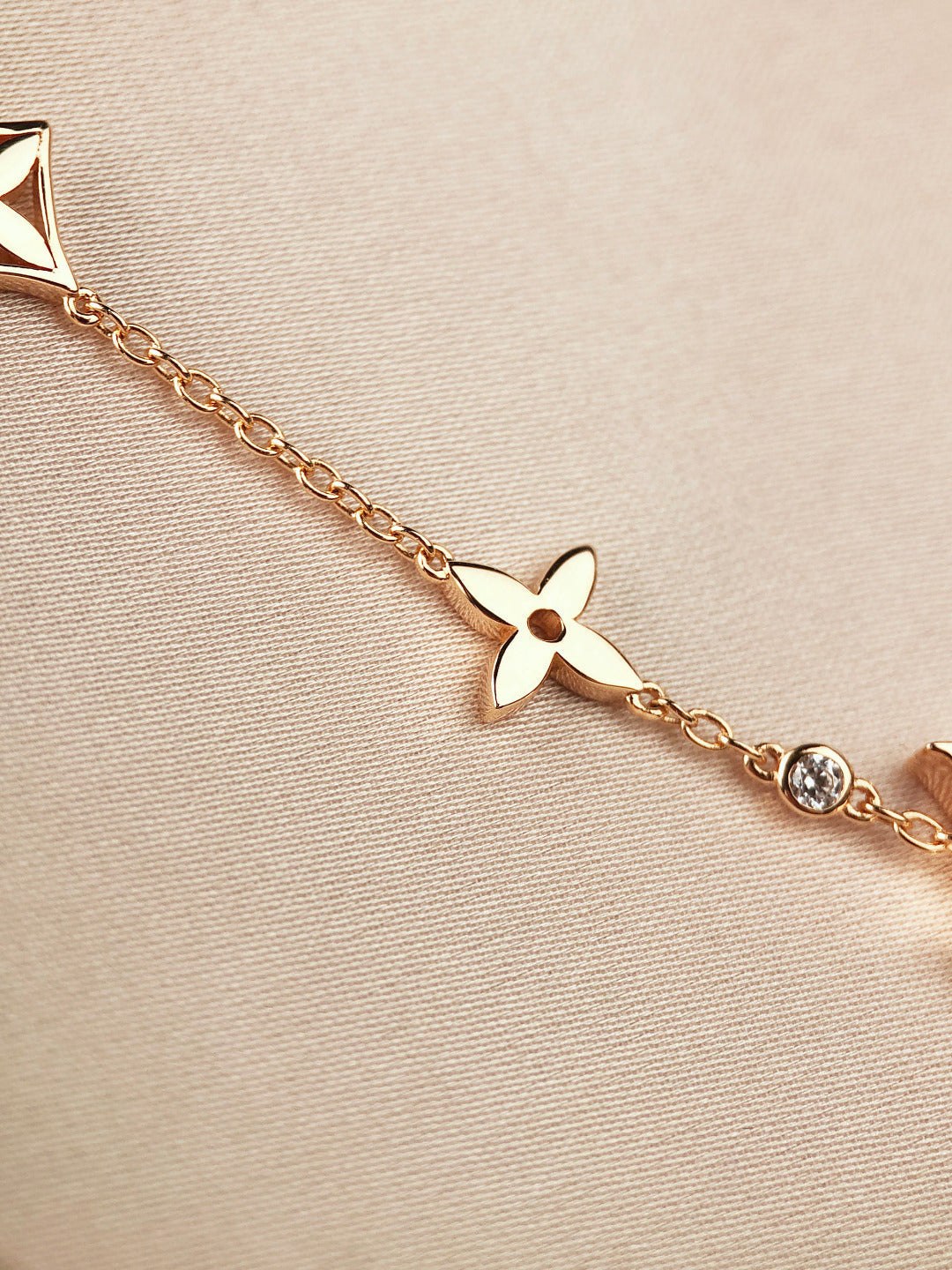 [Marin]STAR AND SUN 7 MOTIFS GOLD BRACELET