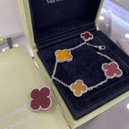 [Marin]CLOVER 5 MOTIFS SIVLER CARNELIAN TIGER EYE BRACELET