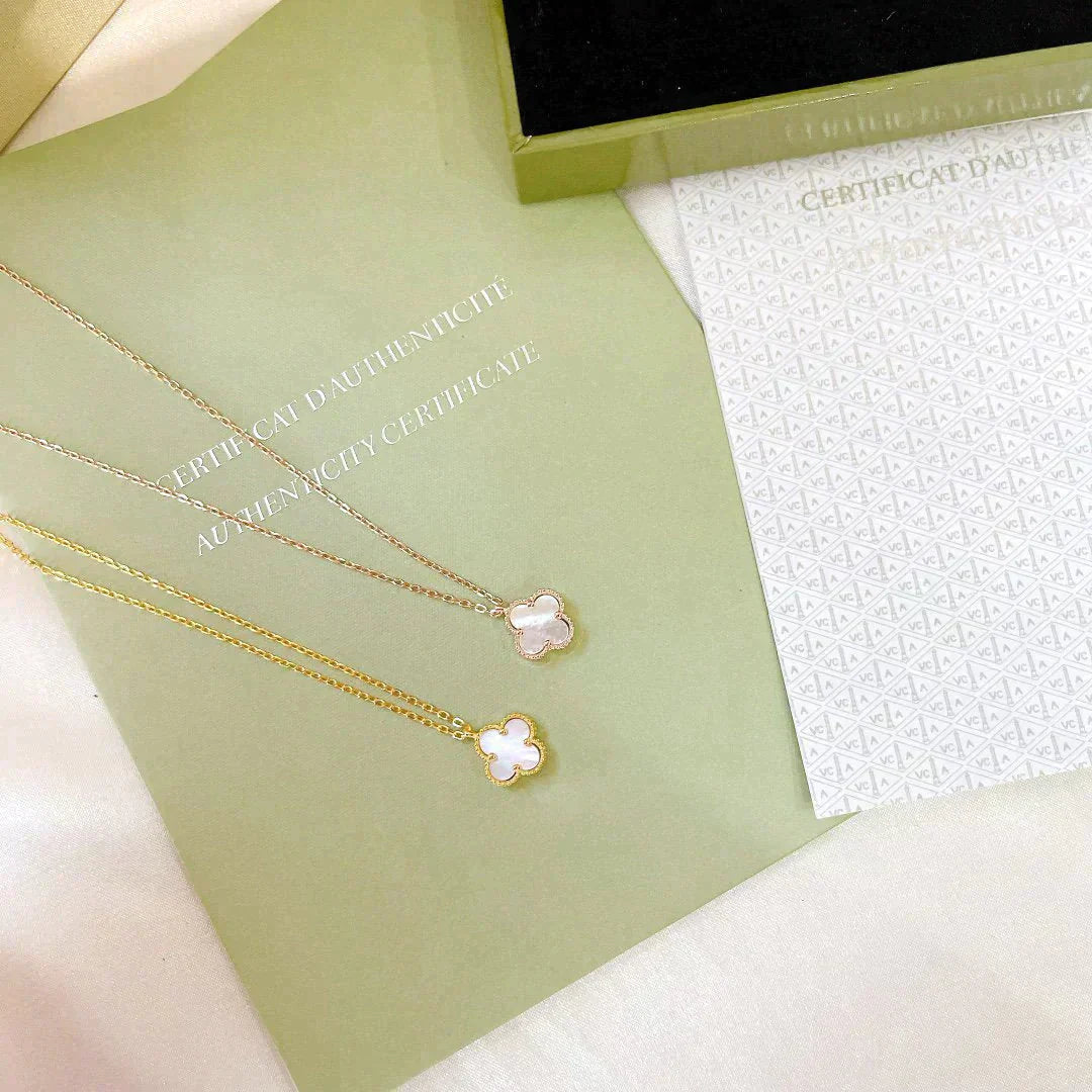 [Marin]CLOVER MINI 9.5MM WHITE MOTHER-OF-PEARL NECKLACE