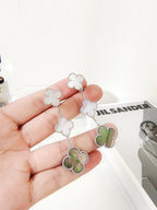 [Marin]CLOVER 3 MOTIFS CHALCEDONY DARK MOP SILVER EARRINGS
