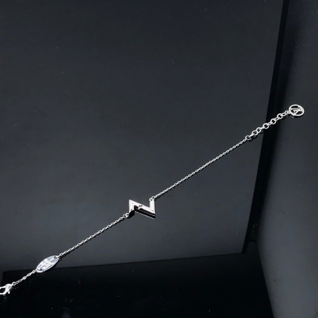 [Marin]VOLT LV LOGO BRACELET