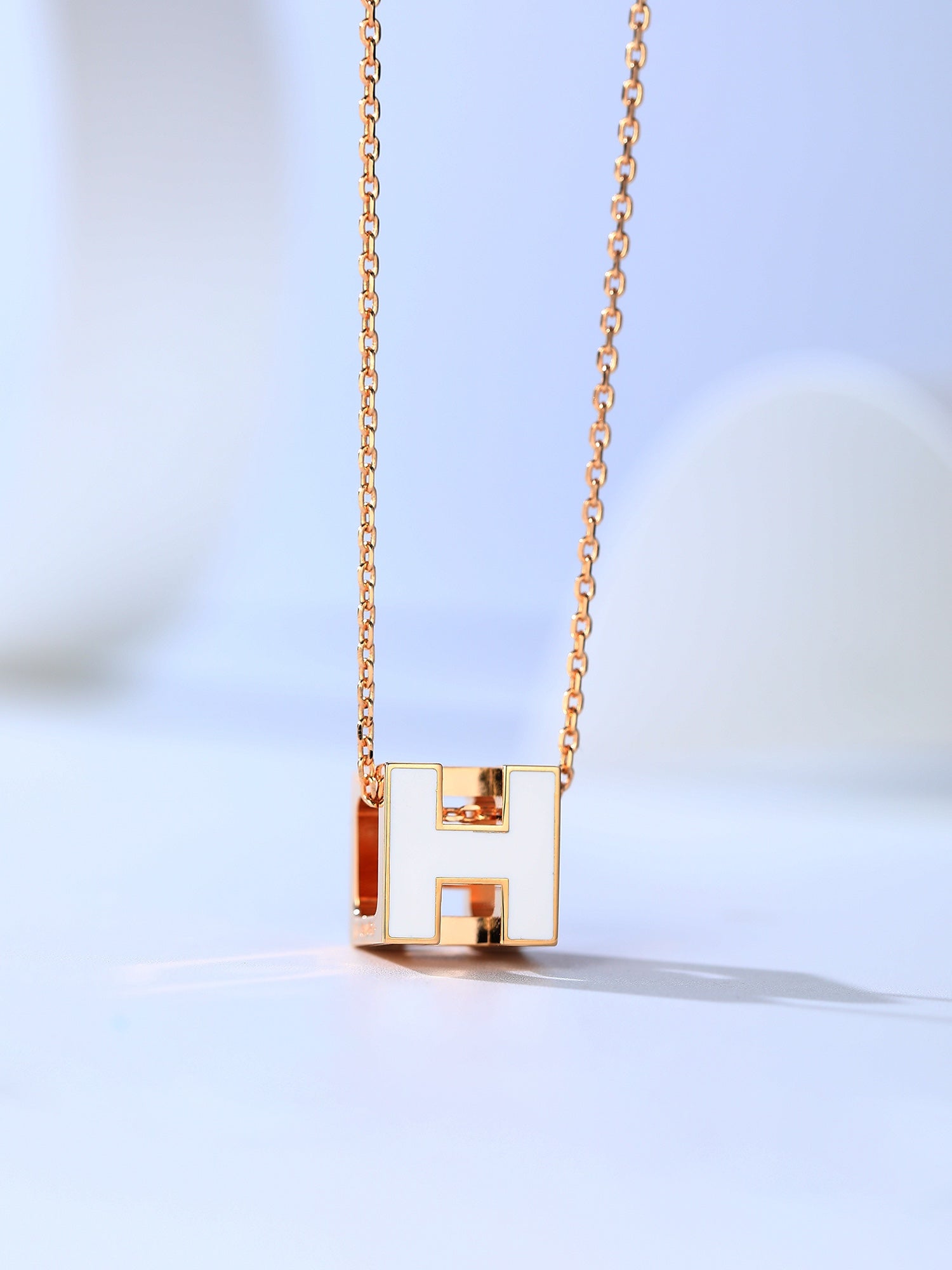 [Marin]H CAGE PINK GOLD NECKLACE