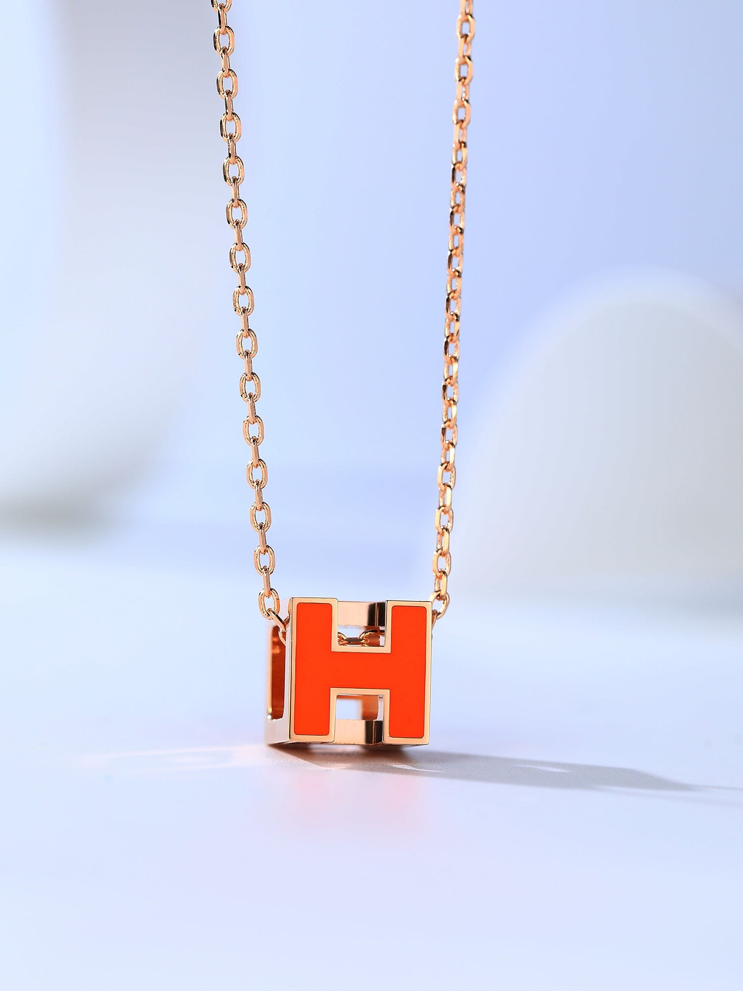 [Marin]H CAGE PINK GOLD NECKLACE