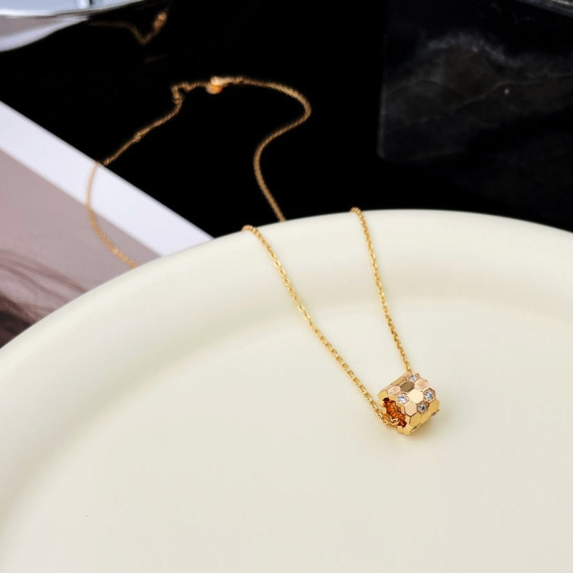 [Marin]BEE MINI PEDANT DIAMOND NECKLACE