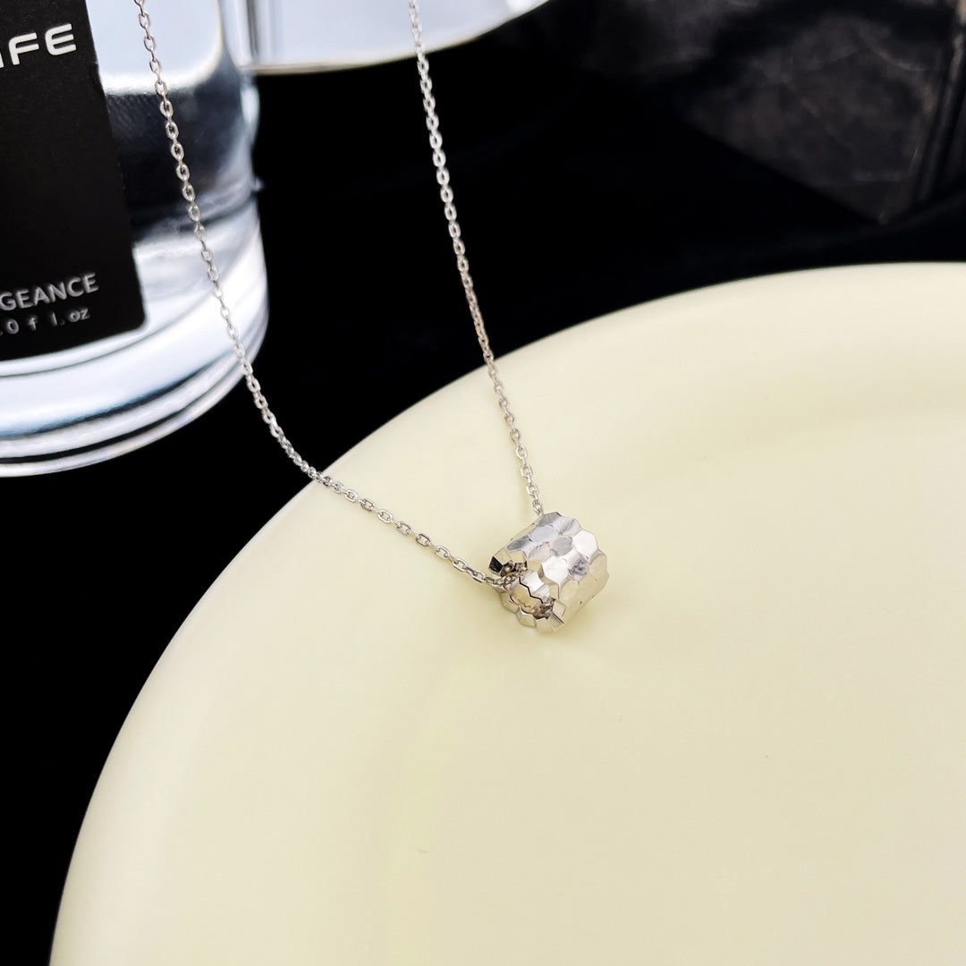 [Marin]BEE MINI PEDANT DIAMOND NECKLACE