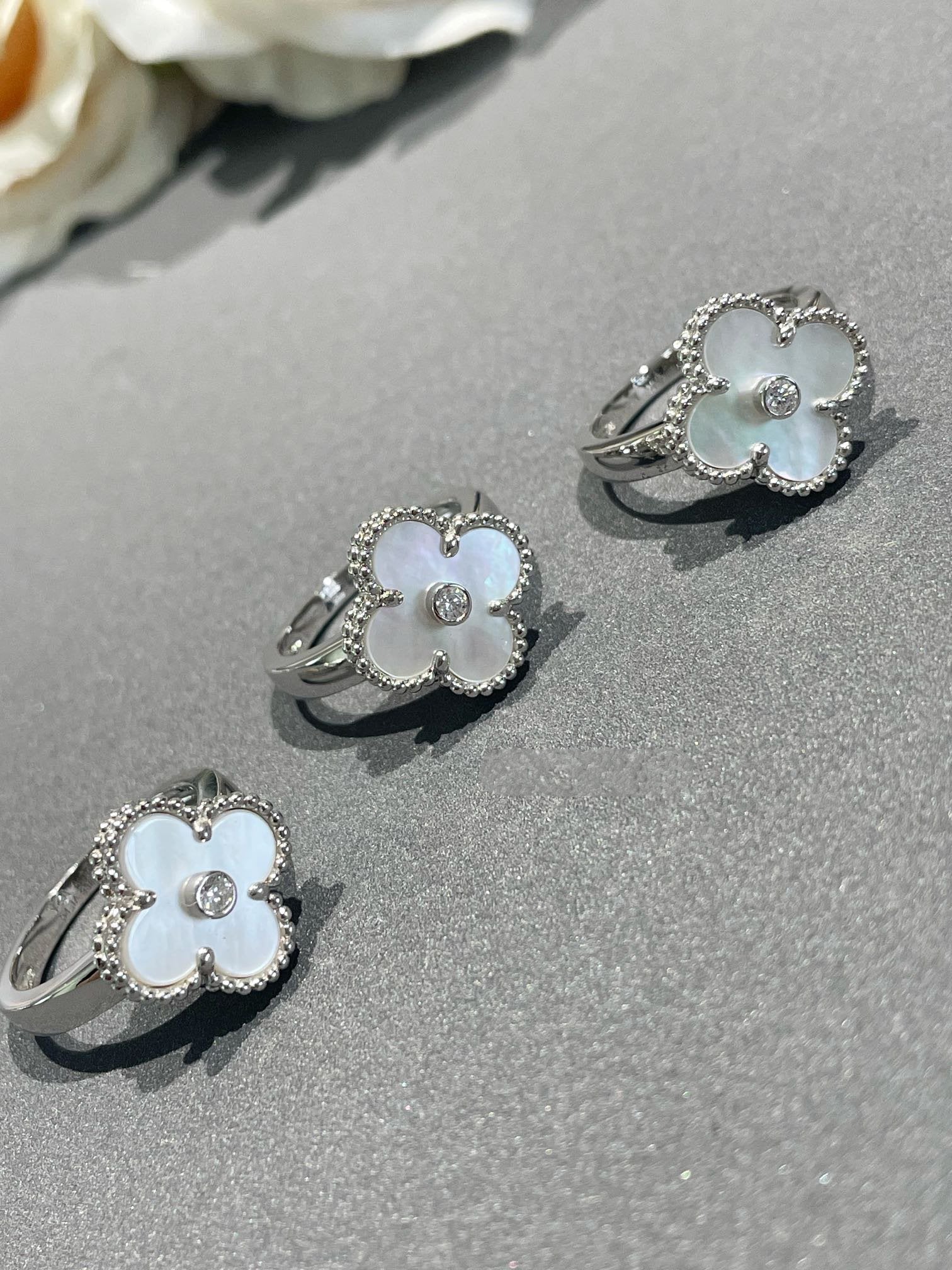 [Marin]CLOVER SILVER MOP DIAMOND RING