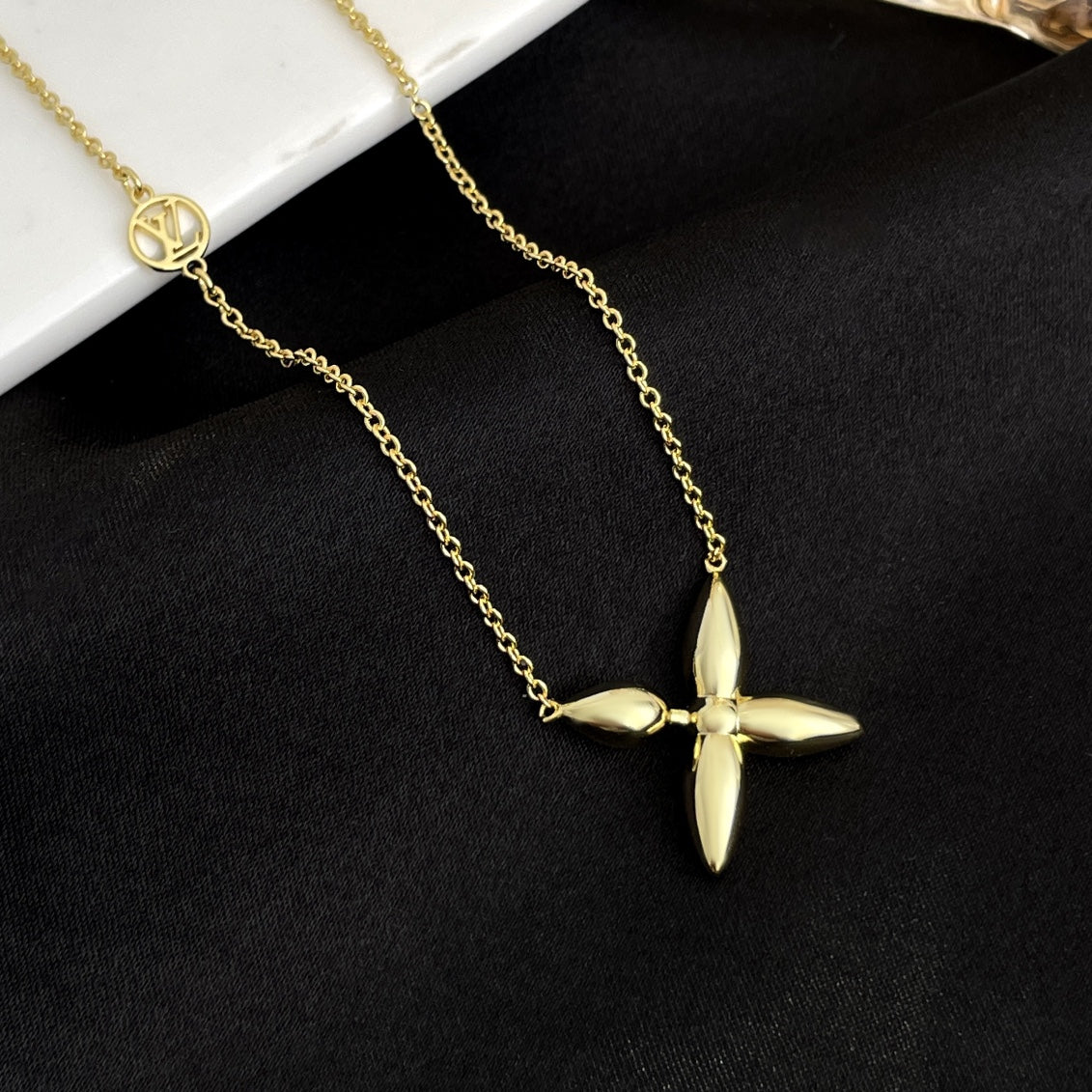 [Marin]LOUISETTE GOLD NECKLACE