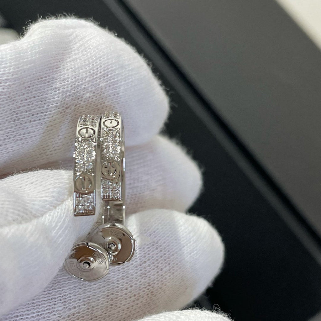[Marin]LOVE DIAMOND SILVER HOOP EARRINGS
