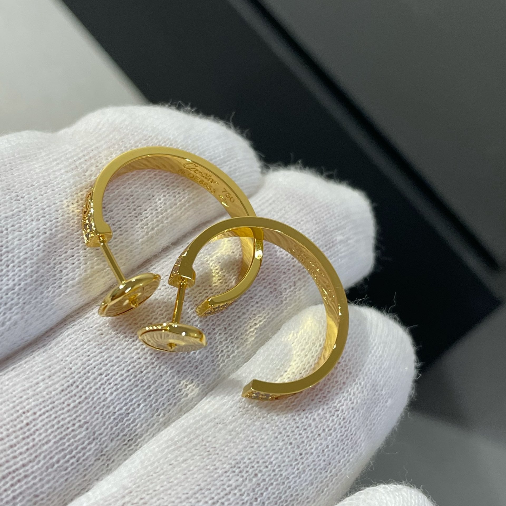 [Marin]LOVE DIAMOND GOLD HOOP EARRINGS