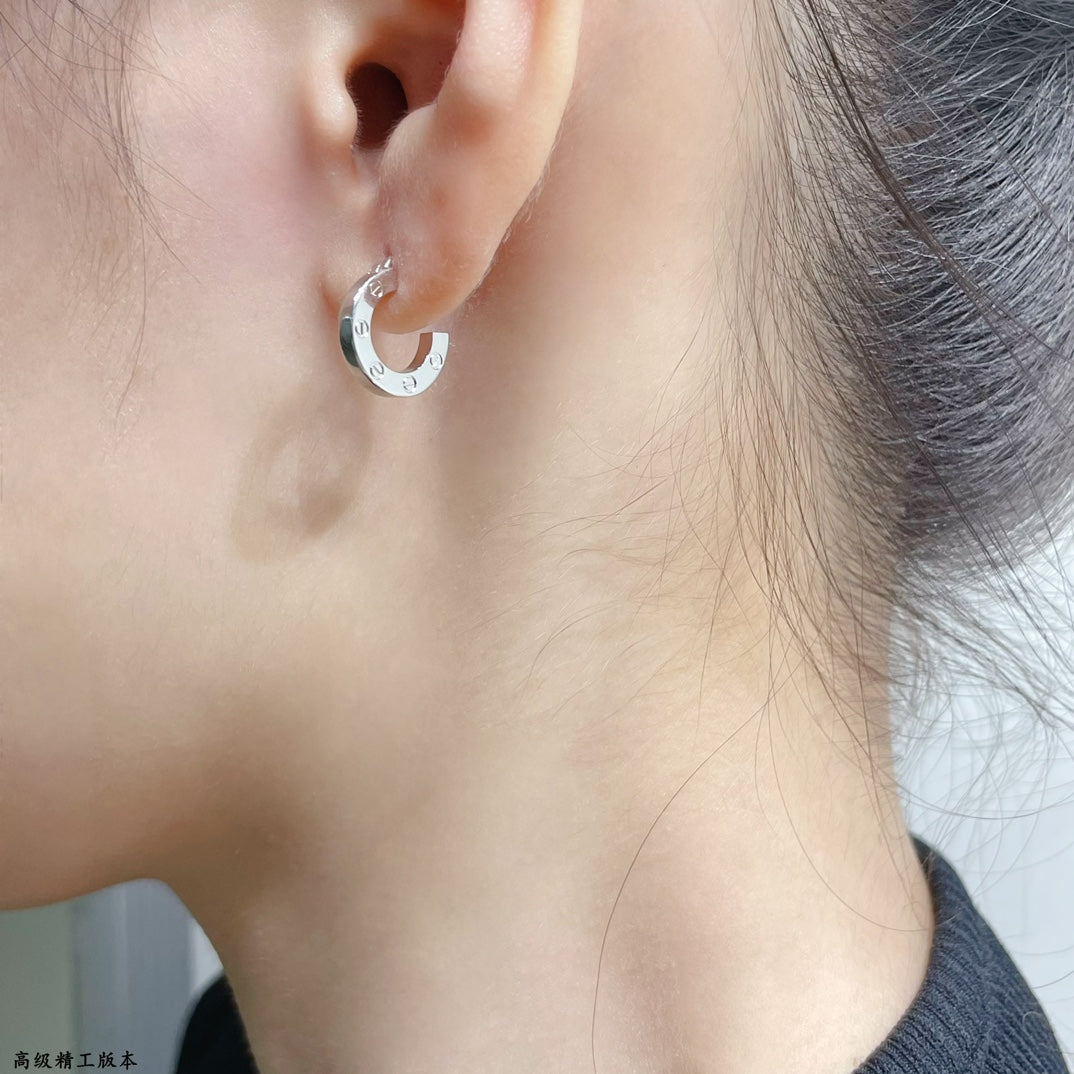 [Marin]LOVE MINI EARRINGS