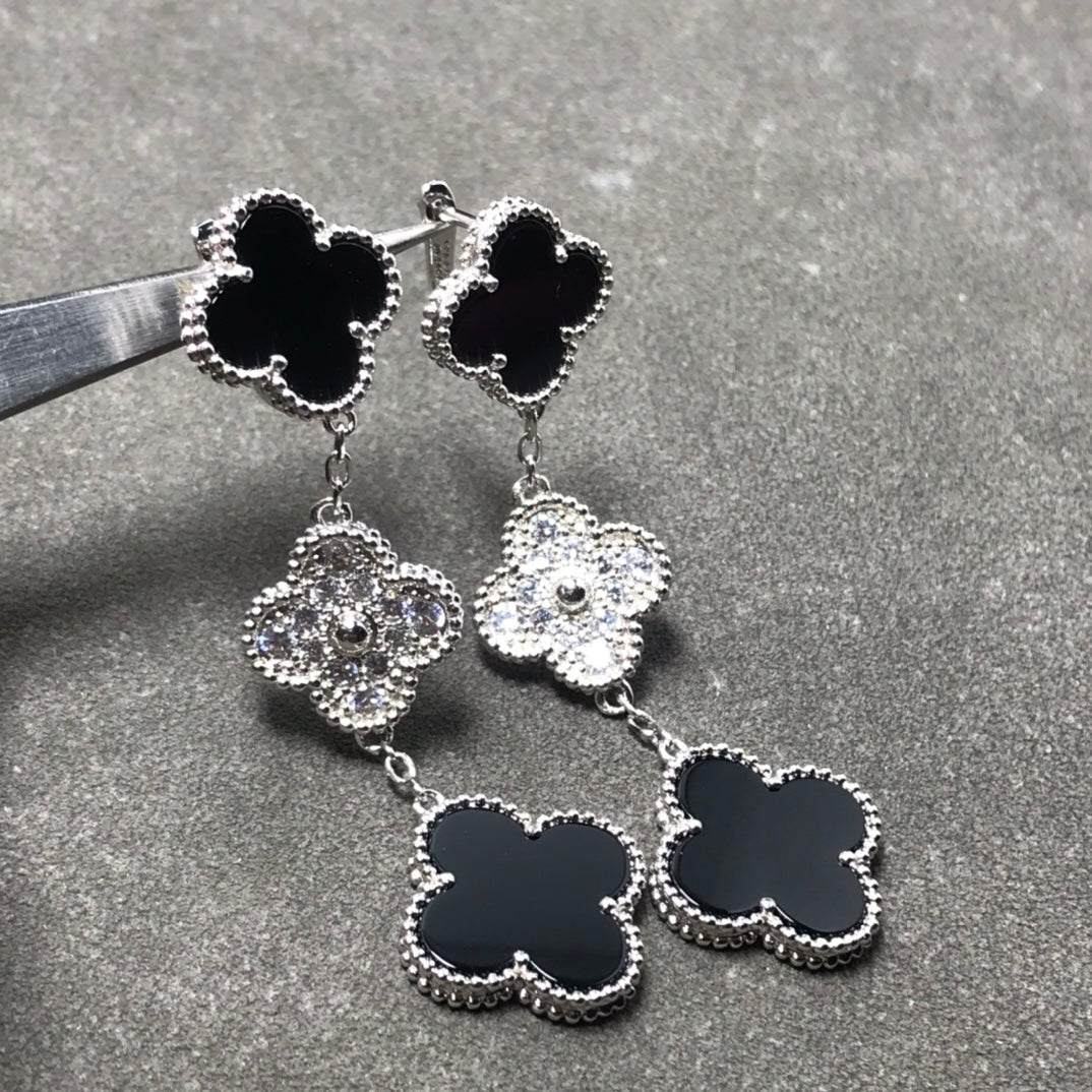 [Marin]CLOVER 3 MOTIF DIAMOND ONYX SILVER EARRINGS