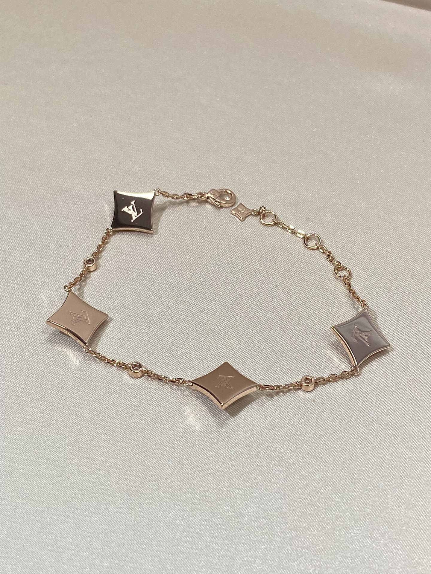 [Marin]STAR 4 MOTIF MOP DIAMOND PINK GOLD BRACELET